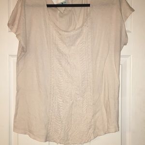 Pretty blouse in a staple colour.